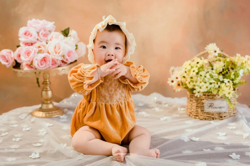 涉县宝宝从鼻子里溢奶处理